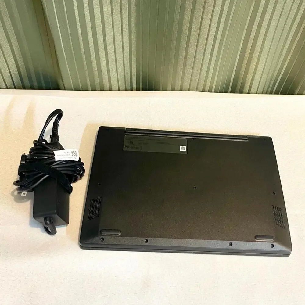 Lenovo IdeaPad 3 11 Chromebook Laptop - 11.6
